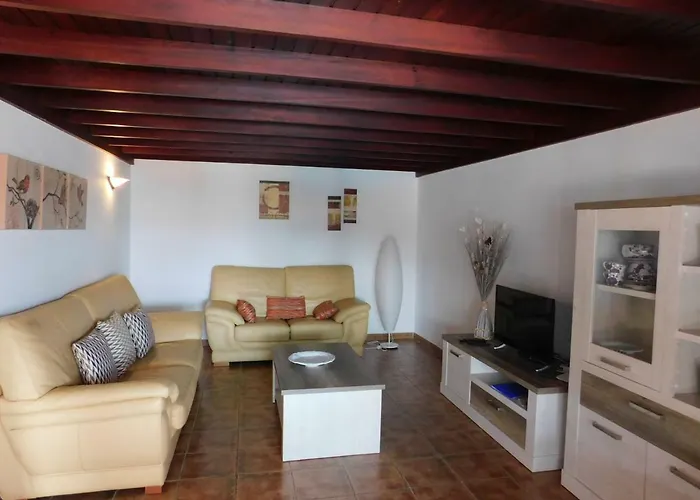 Lucky - Heated Pool Villa Mácher