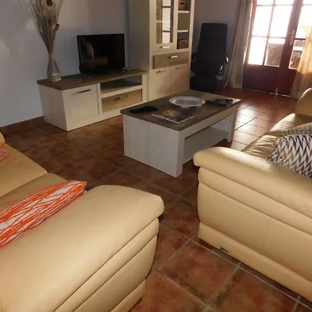 Lucky - Heated Pool Villa *